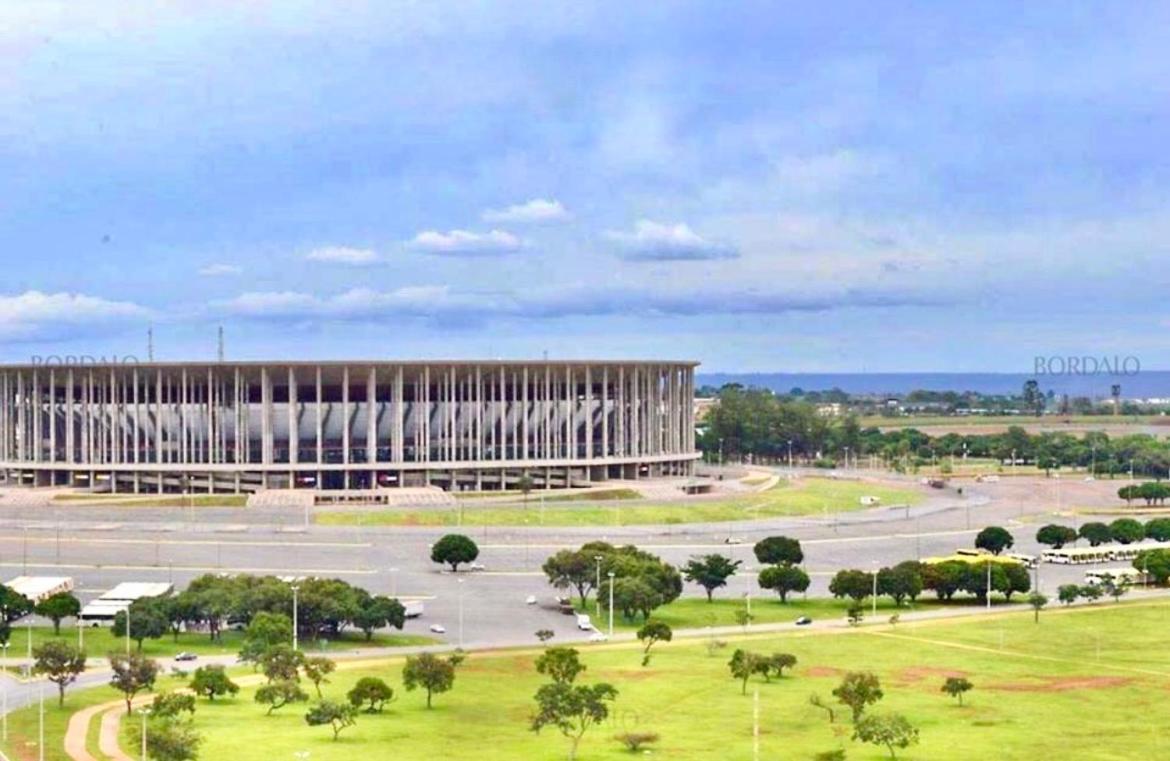 Flat Moderno Ao Lado Do Brasilia Shopping Aparthotel Buitenkant foto